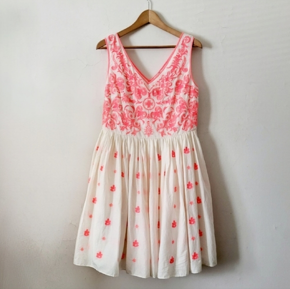 Boden Embroidered Sleeveless Dress Neon Pink and Cream/White US 10R - Picture 13 of 13